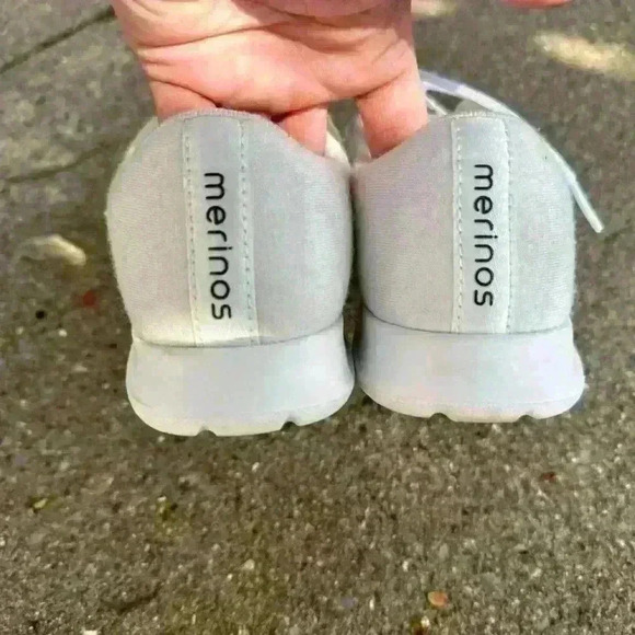 Cream colored Merino sneakers. Lace up. Tennis shoes. Merino wool. Size 8 - Picture 2 of 8